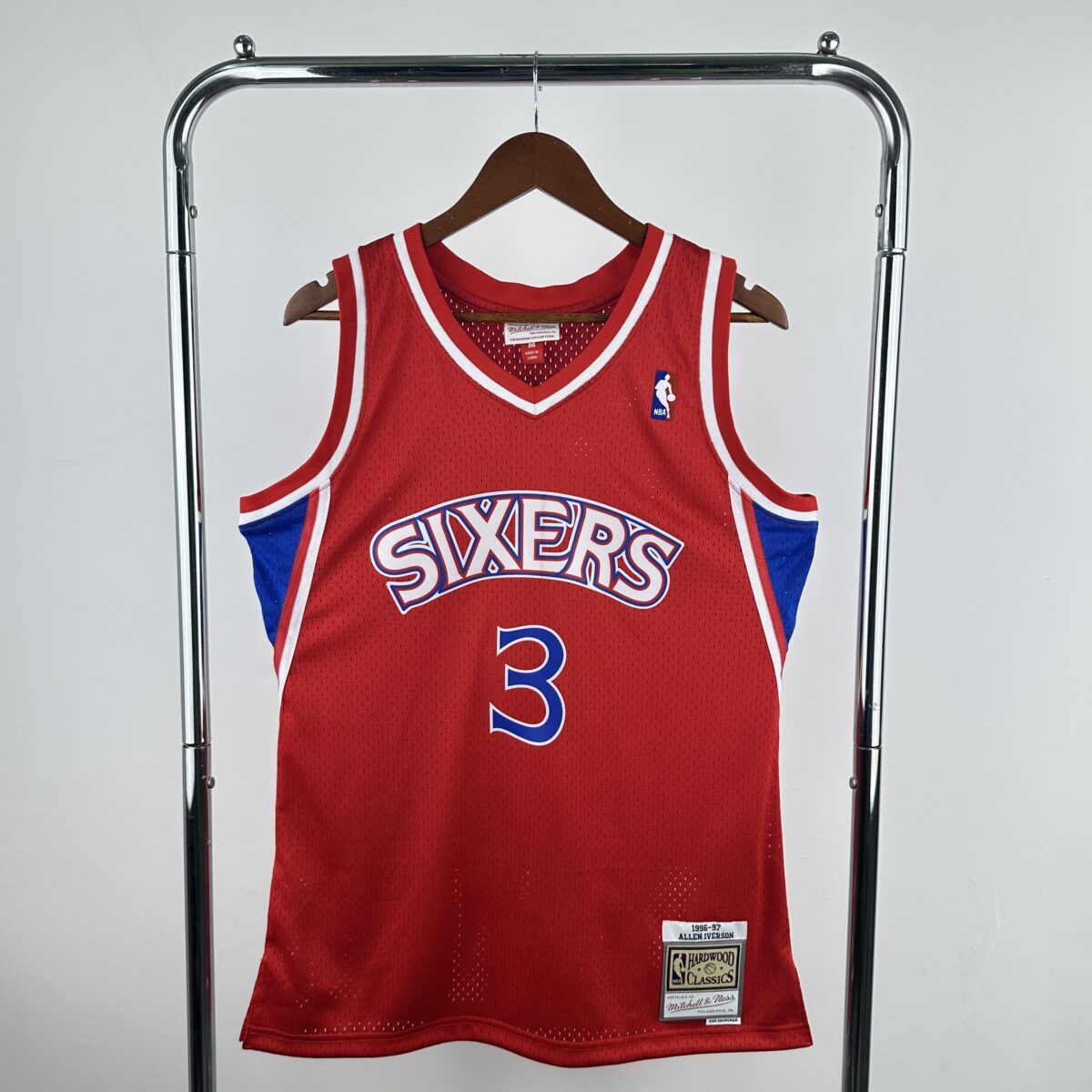 ⁦Sixers 2025 - Iverson - Icon Edition⁩ - الصورة ⁦1⁩