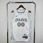 Mavs 2025 - Christie - Icon Edition