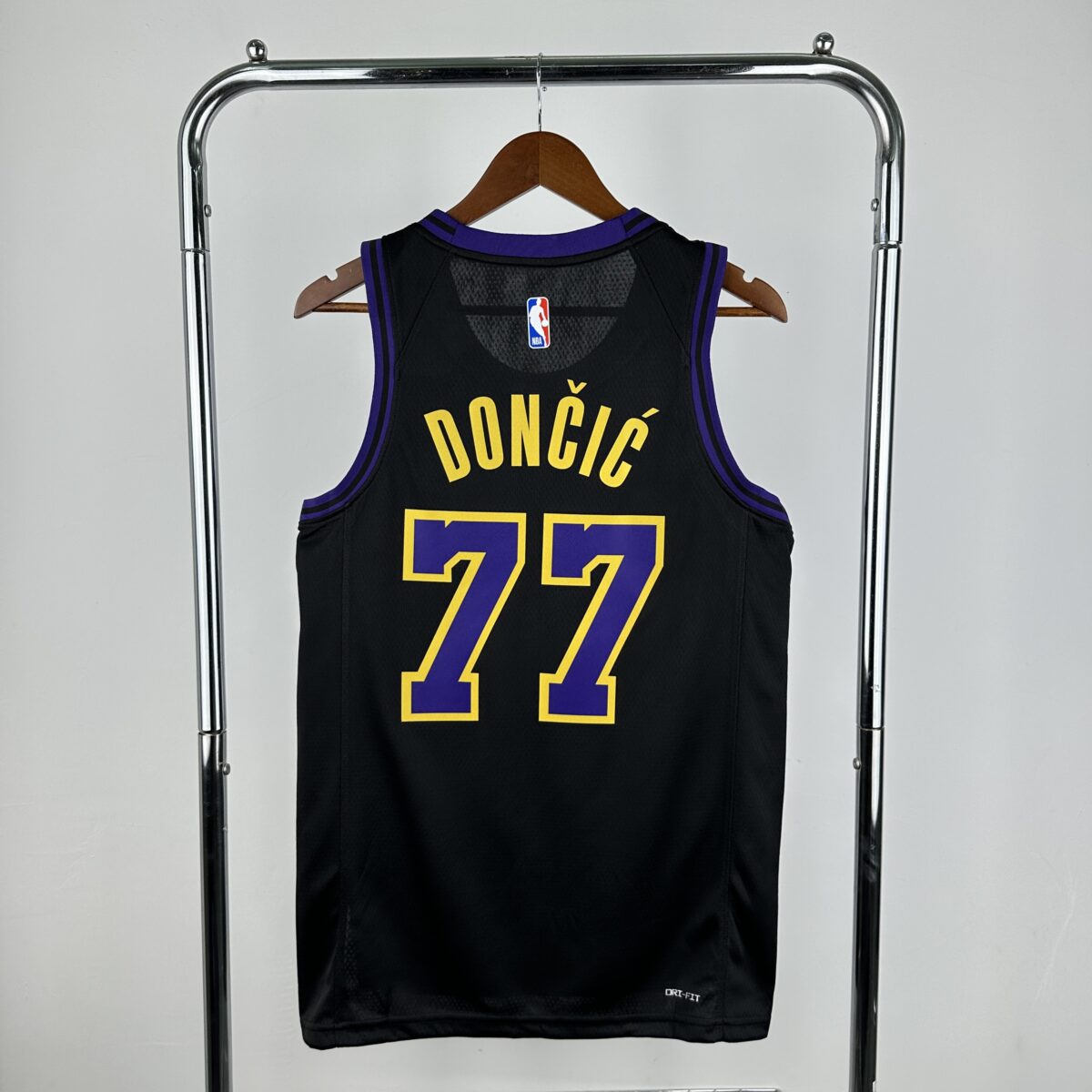 Lakers 2024 - Luka Dončić - Icon Edition - Image 2