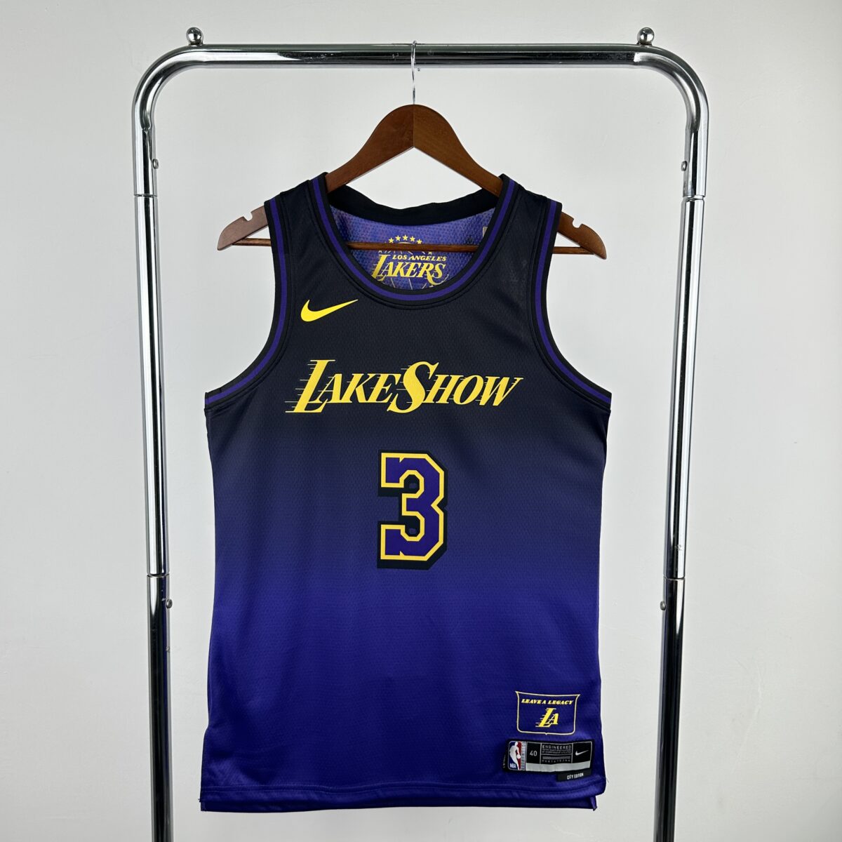 ⁦Lake Show 2025 - Davis - Icon Edition⁩ - الصورة ⁦1⁩