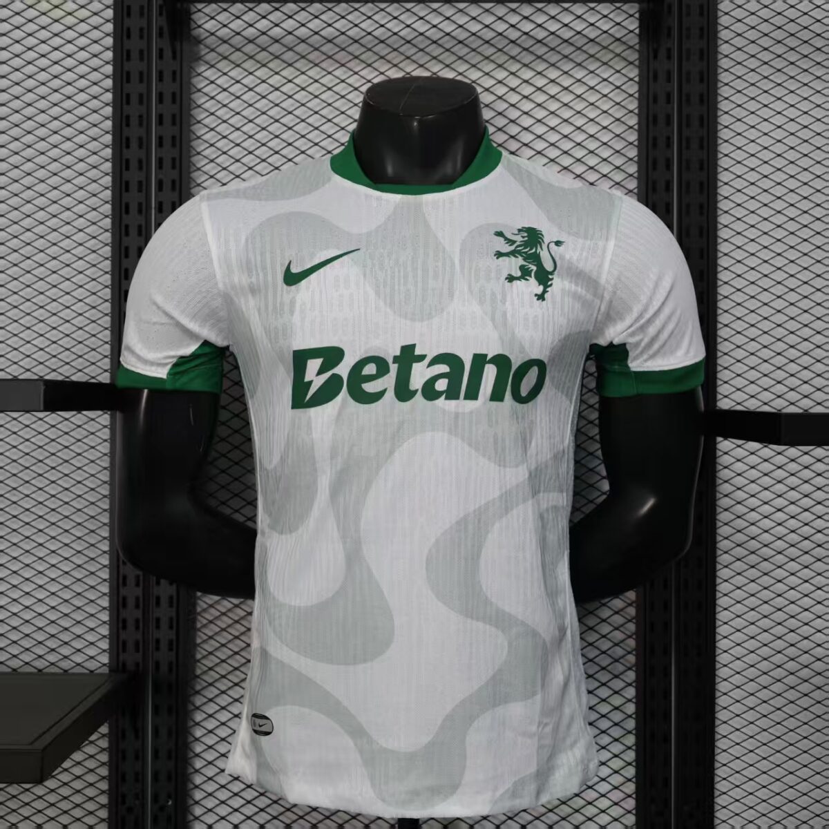 Sporting CP Third Away 2025-26 Player Edition - Image 1