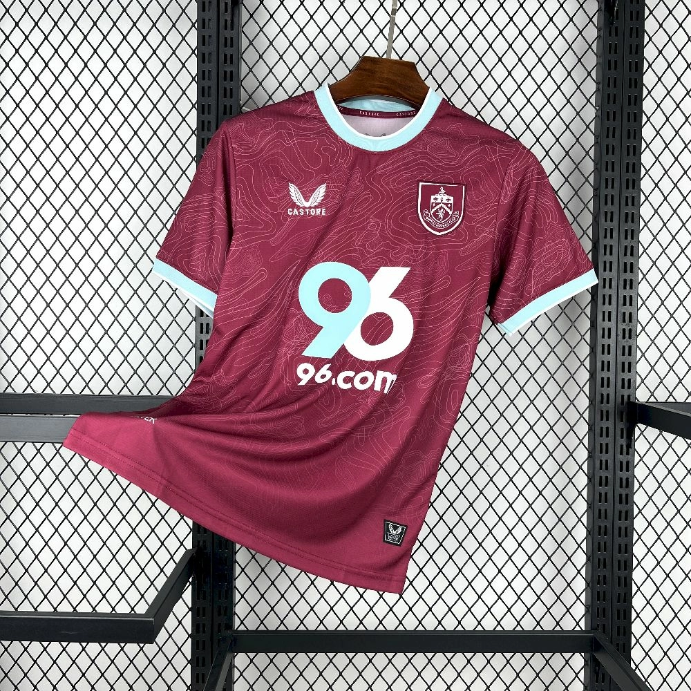 01ef61d807e41edd0c40f233 Burnley Home 2025-26 Fan Edition - الصورة 1