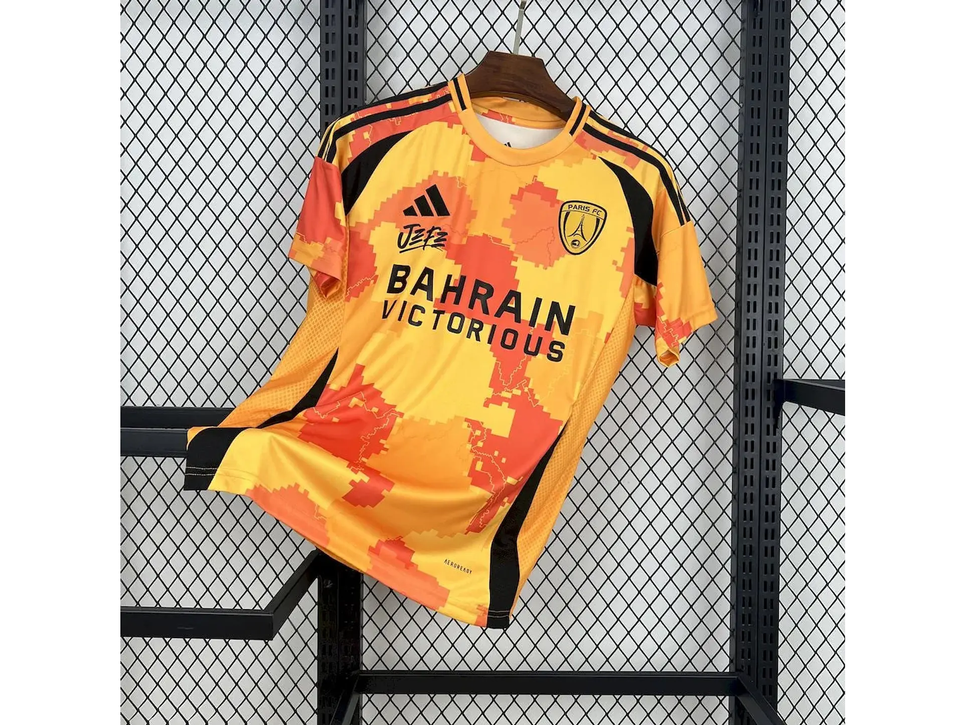 1000000528 Paris FC Third Away 2025-26 Fan Edition - الصورة 1