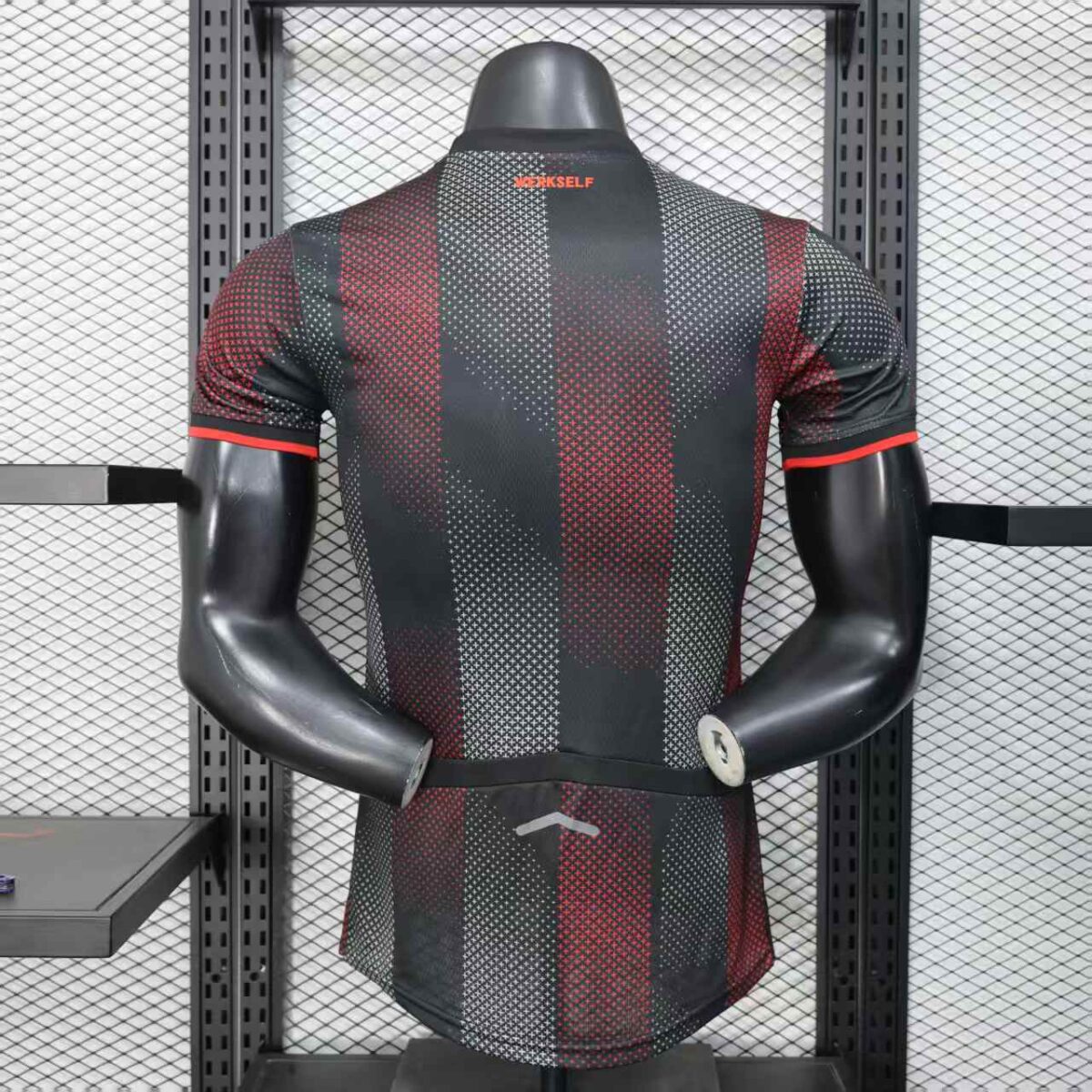 ⁦Bayer Leverkusen Home 2025-26 Player Edition⁩ - الصورة ⁦2⁩