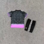 ⁦Liverpool Special 2025-26 Kids Suit⁩ - الصورة ⁦2⁩