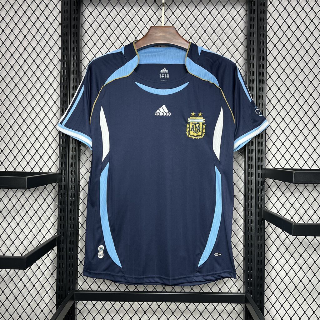 15ad6ffd Argentina Home 2006-07 Retro Edition - Image 1