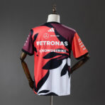 ⁦Mercedes 2025 F1 Edition⁩ - الصورة ⁦2⁩