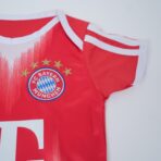 ⁦Bayern Munich Home 2025-26 Newborn Edition⁩ - الصورة ⁦2⁩