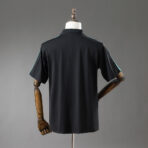 ⁦Mercedes Polo 2025 F1 Edition⁩ - الصورة ⁦2⁩