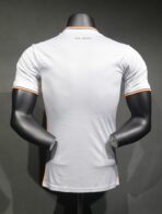 ⁦Real Madrid Home 2013-14 Retro Ultra Player Edition⁩ - الصورة ⁦2⁩