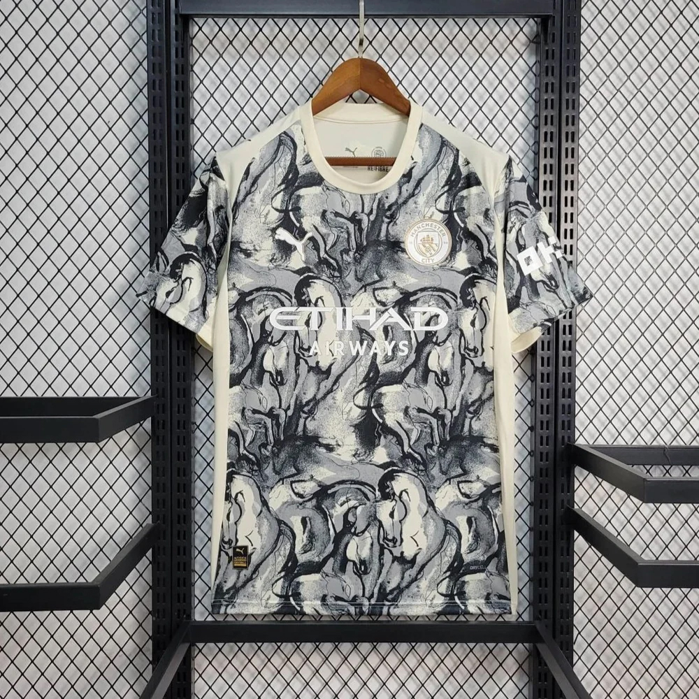 33 Manchester City Horse Year 2026 Fan Edition - الصورة 1