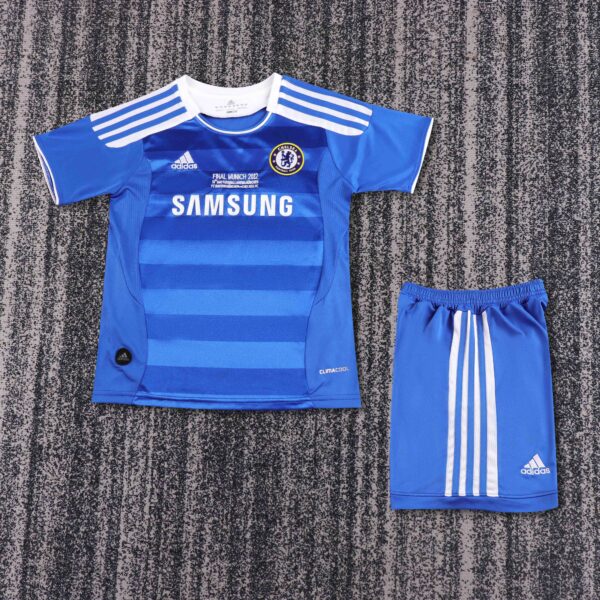 Chelsea Home 2011-12 Retro Kids suit