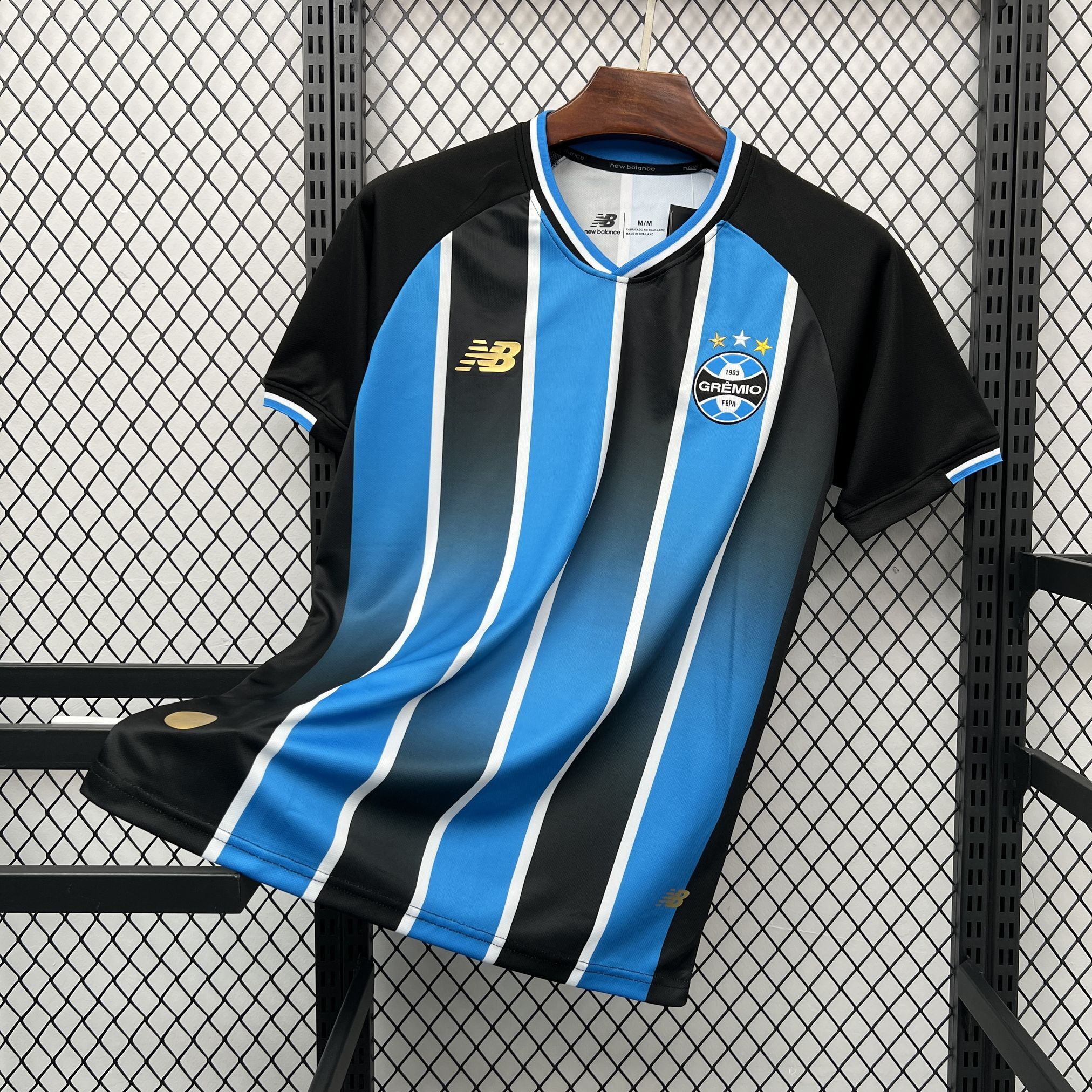 17ea74e8 Grêmio Home 2026-27 Fan Edition - الصورة 1