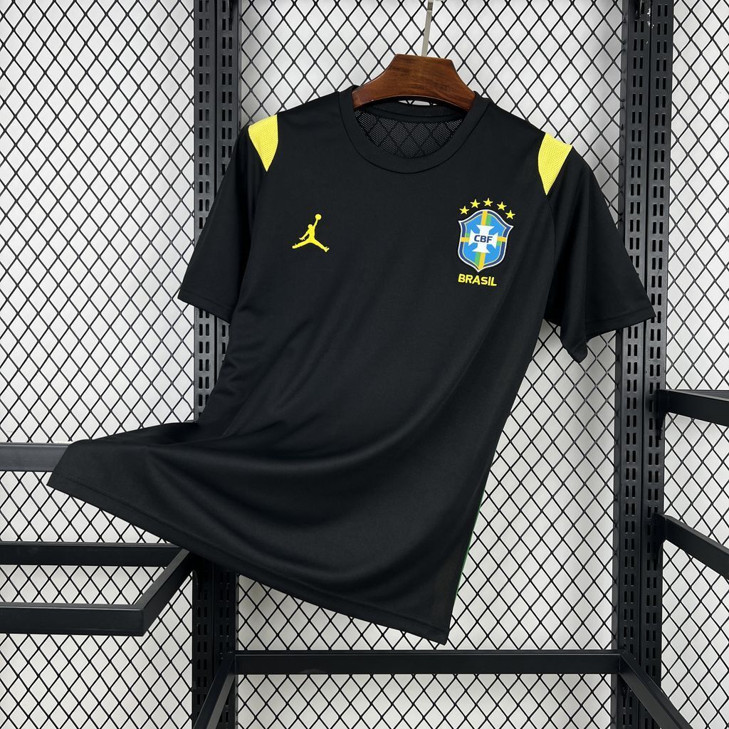 6e2209d5 Brazil Pre-Match 2026-27 Fan Edition - الصورة 1