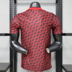 ⁦Manchester United Retro 2026-27 Player Edition⁩ - الصورة ⁦2⁩