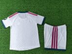 ⁦Real Madrid Home 2026-27 Player Kids Suit Edition⁩ - الصورة ⁦2⁩