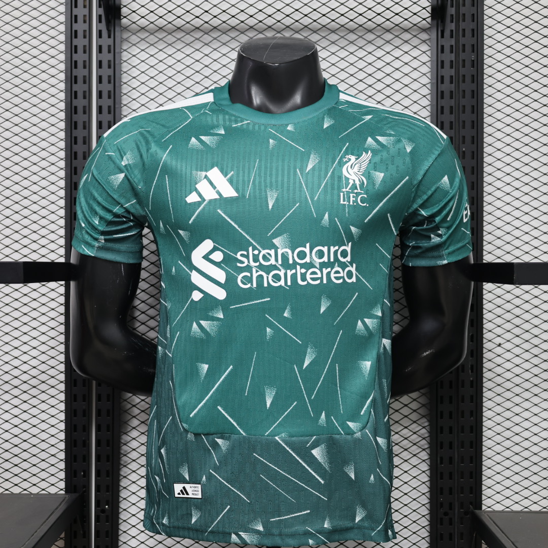 3f759249 Liverpool Goalkeeper 2026-27 Player Edition - الصورة 1