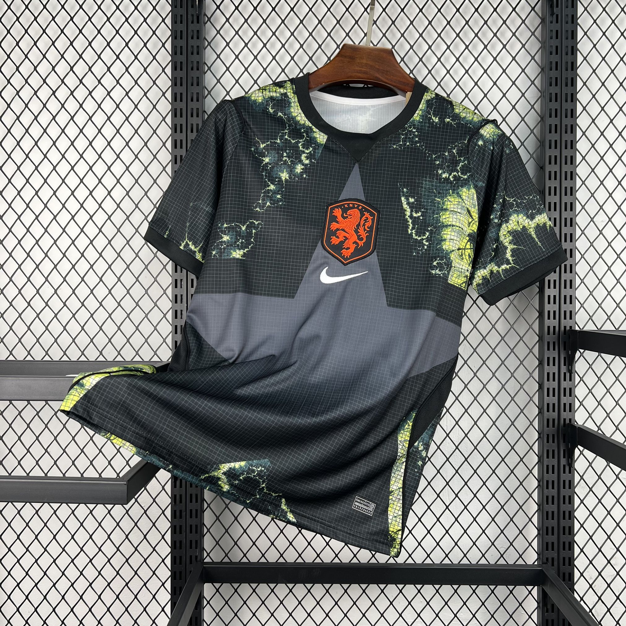 77761f8c Holland Goalkeeper 2026-27 Fan Edition - الصورة 1
