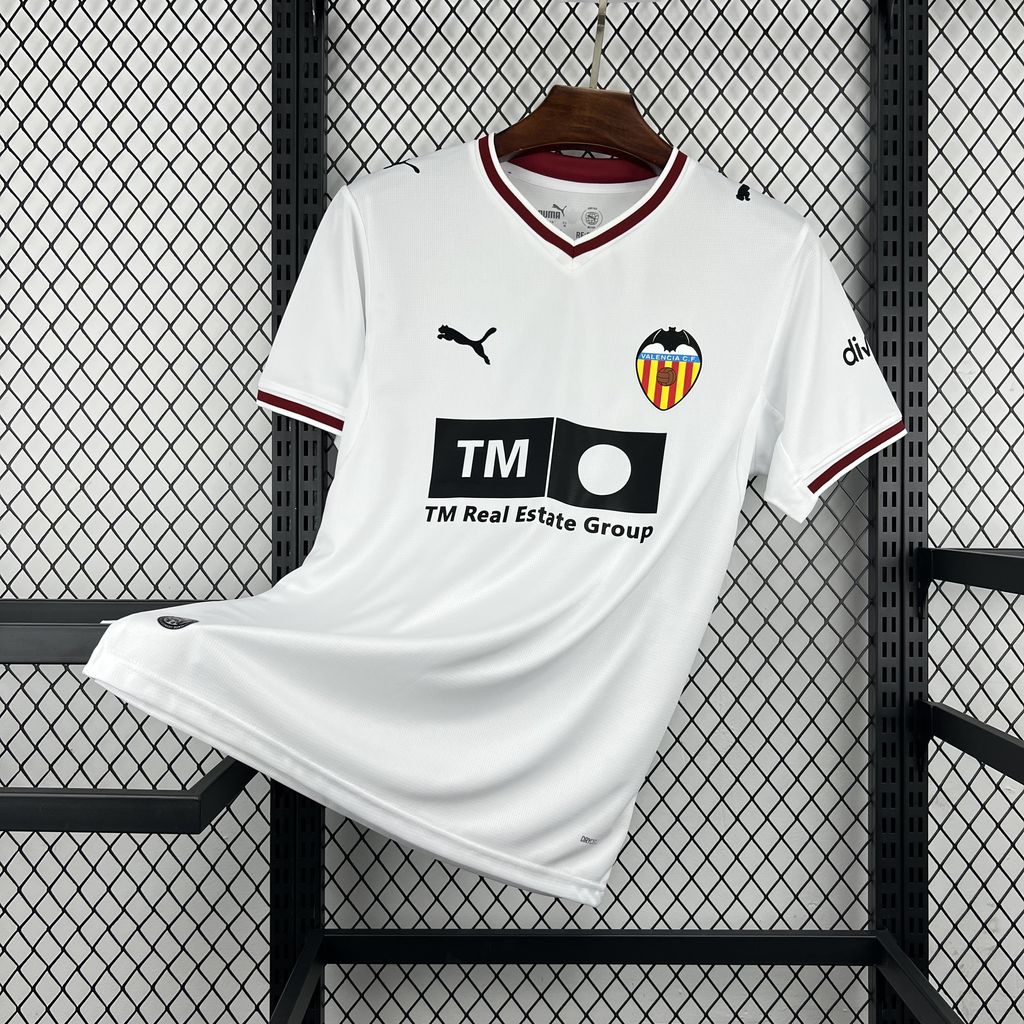 9f2d0568 Valencia Home 2026-27 Fan Edition - الصورة 1
