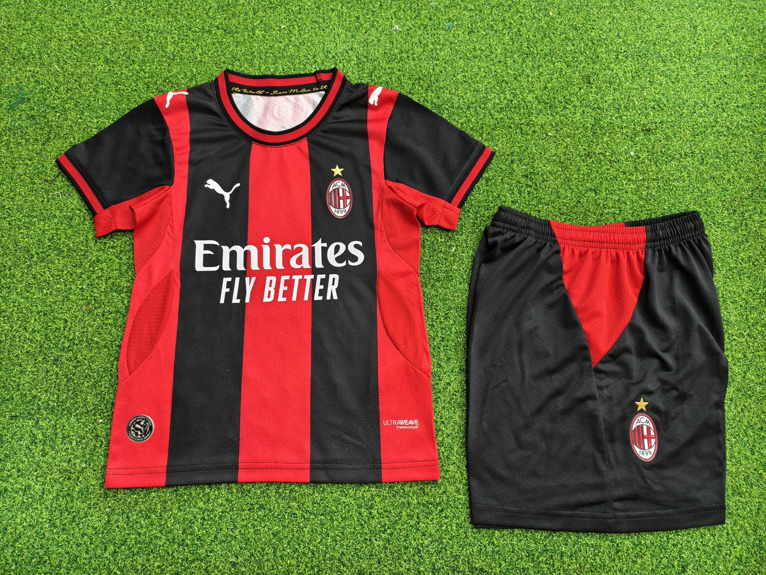 d143e322 Milan Home 2026-27 Player Kids Suit Edition - Image 1