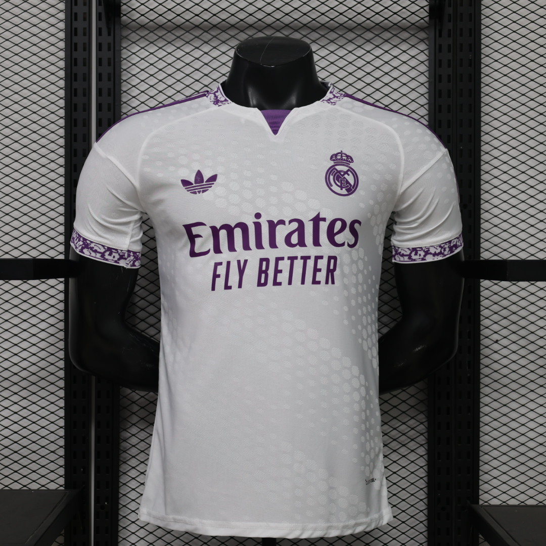 da5b8545 Real Madrid Special 2026-27 Player Edition - الصورة 1