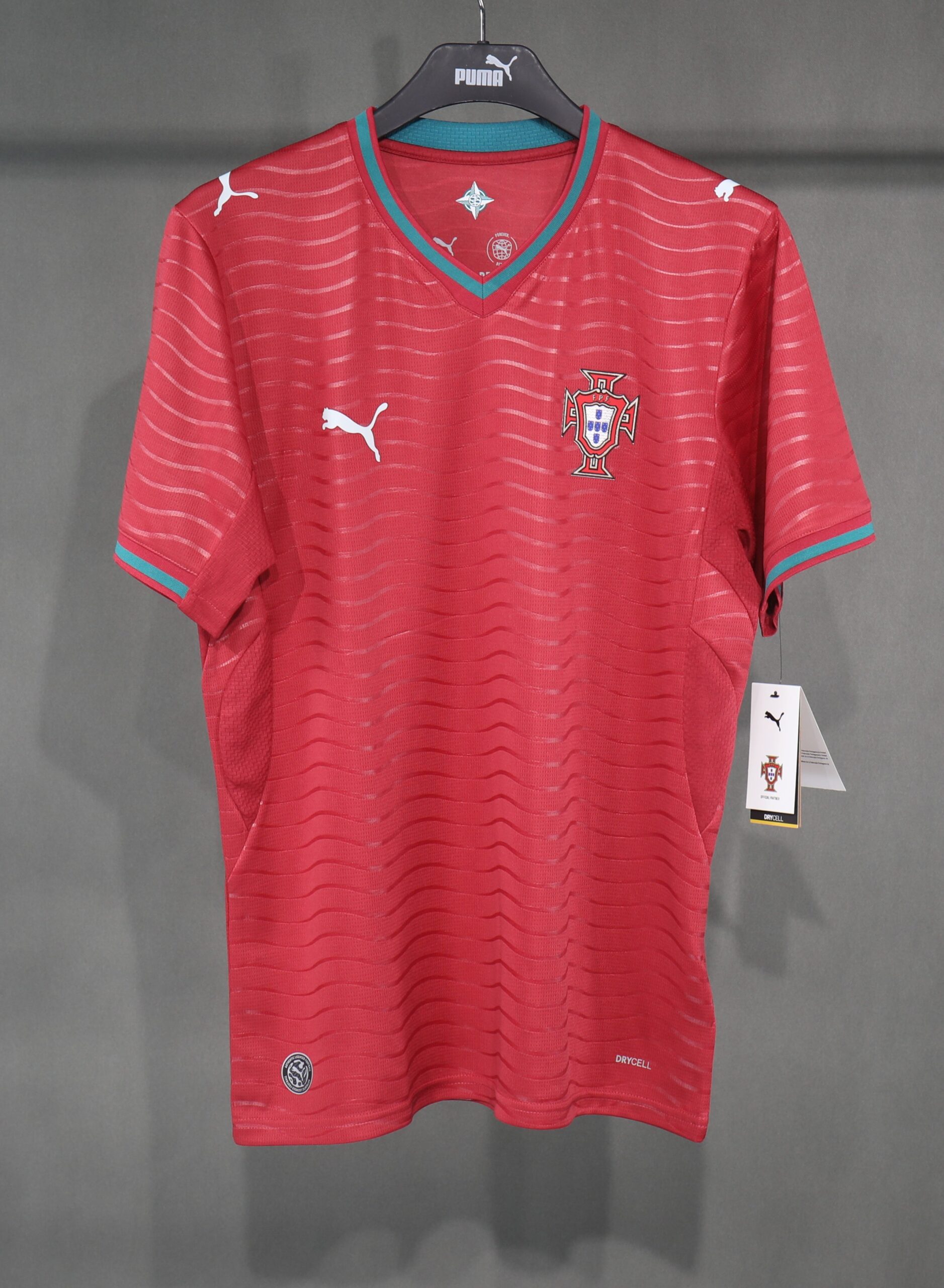 5974b834 Portugal Home 2026-27 Ultra Fan Edition - الصورة 1